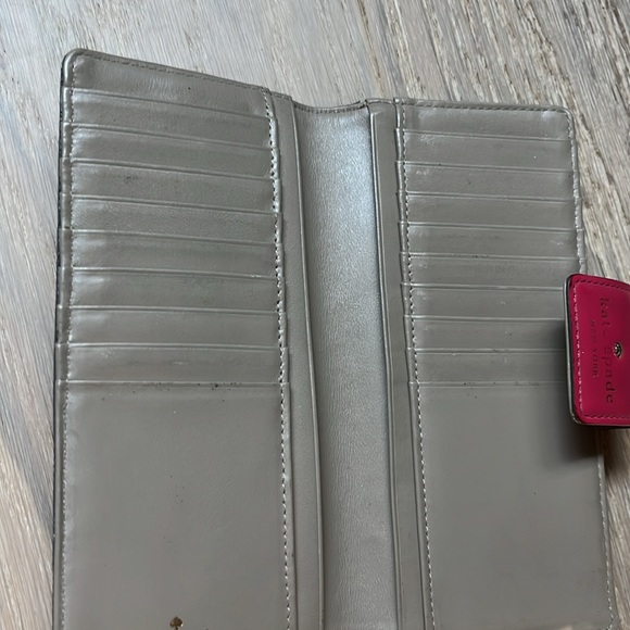 Kate Spade wallet rare - Picture 9 of 10